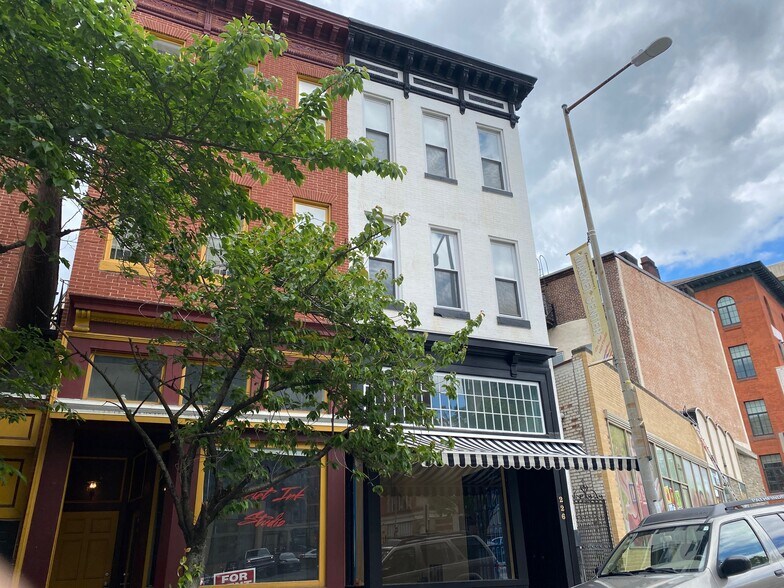 More Photos Of 226 N Liberty St, Baltimore Storefront Retail Residential For Sale