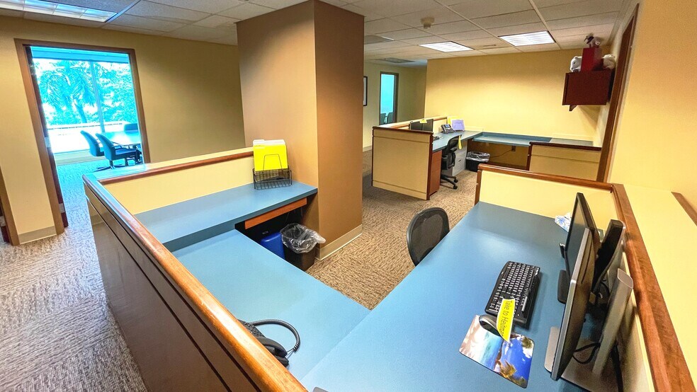 More Photos Of 12751 S Cleveland Ave, Fort Myers Medical For Lease