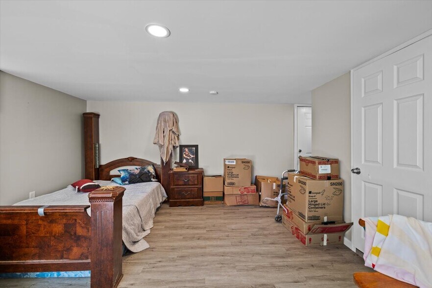 More Photos Of 412 N 8th St, Stroudsburg Apartments For Sale