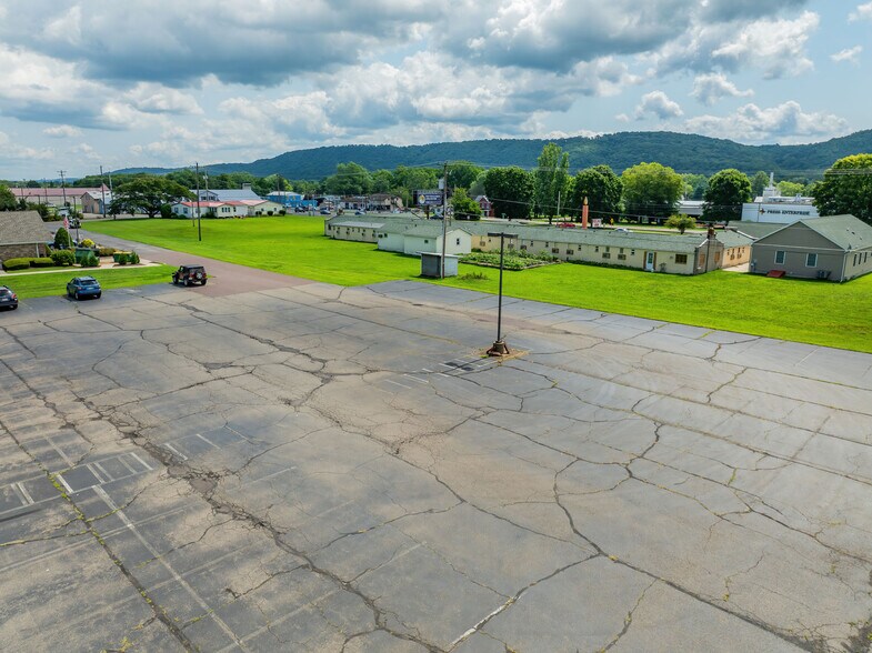 More Photos Of 2701 P Nut Ln, Bloomsburg Bowling Alley For Sale