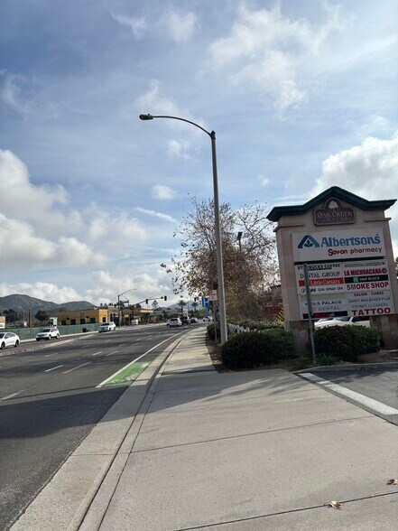 More Photos Of 23937 Clinton Keith Rd, Wildomar Fast Food For Sale