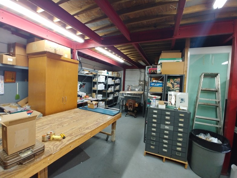 More Photos Of 6187 NW 167th St, Miami Lakes Office For Sale