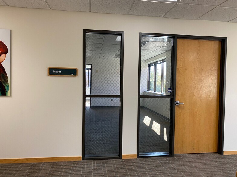 More Photos Of 4900 Nautilus Ct N, Boulder Office For Lease