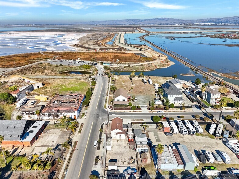 More Photos Of 907 Elizabeth St, Alviso Office Residential For Sale