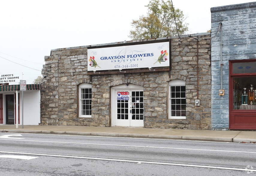 Primary Photo Of 410 Grayson Pky, Grayson Storefront For Sale