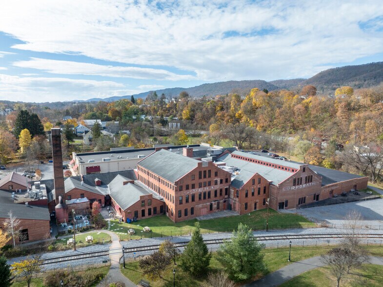 More Photos Of 100-256 Match Factory Pl, Bellefonte Medical For Lease
