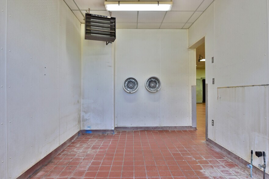 More Photos Of 126 Erie St, Cortland Warehouse For Sale