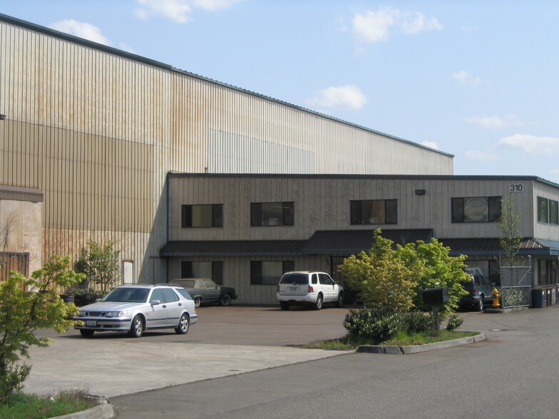 More Photos Of 310 44th St NW, Auburn Manufacturing For Lease