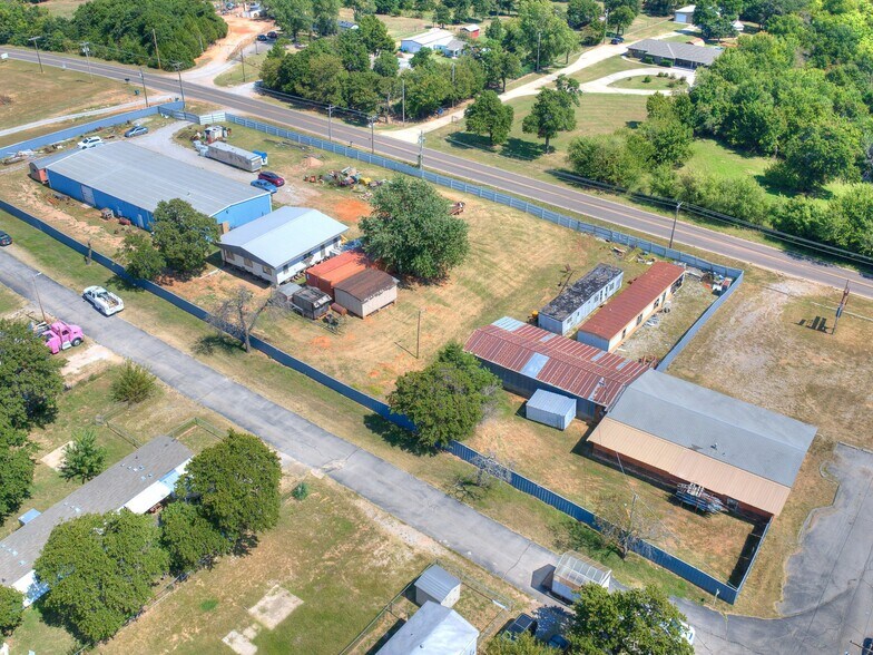 Primary Photo Of 3025 Westminster Rd, Nicoma Park Light Manufacturing For Sale