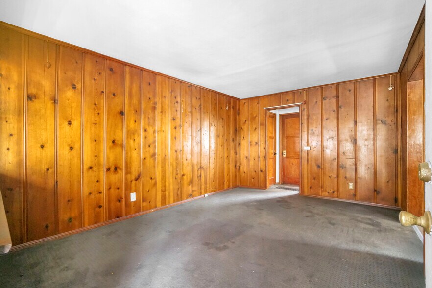 More Photos Of 6833 Simpson Ave, North Hollywood Land For Sale