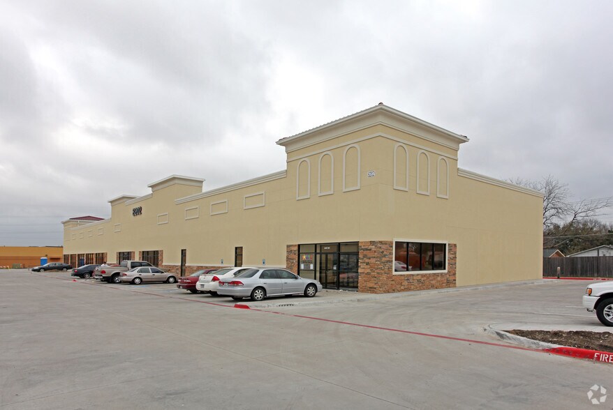 More Photos Of 8202 Spring Valley Rd, Dallas Office For Lease