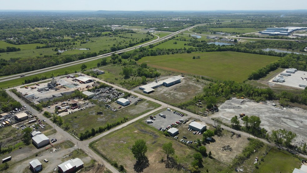 More Photos Of 611 Azalea Dr, Muskogee Warehouse For Sale