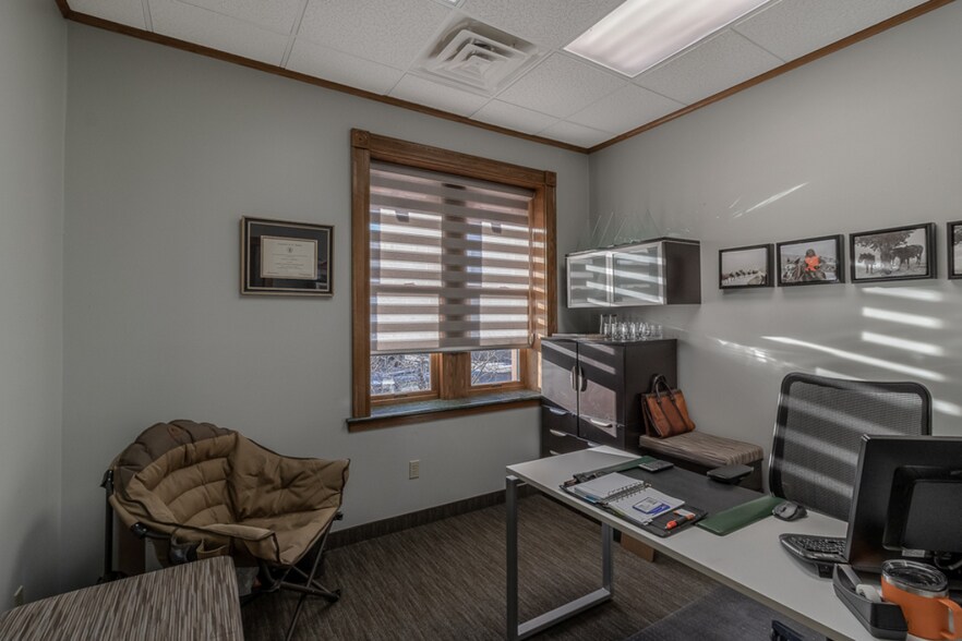 More Photos Of 112-142 S Riverfront Dr, Mankato Office For Lease