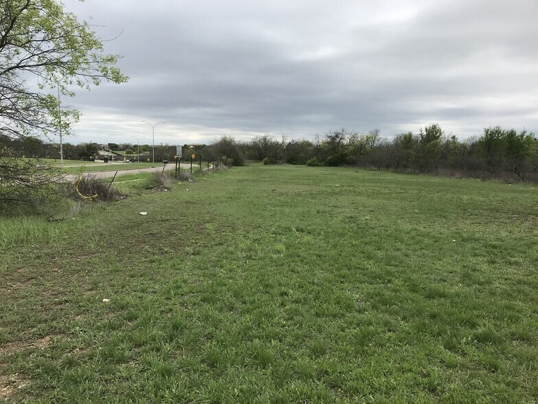 More Photos Of 4000 Campus Dr, Fort Worth Land For Sale