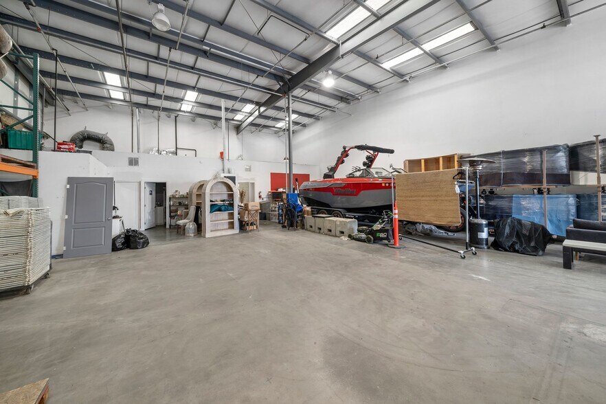 More Photos Of 2200 Golden Hill Rd, Paso Robles Warehouse For Sale