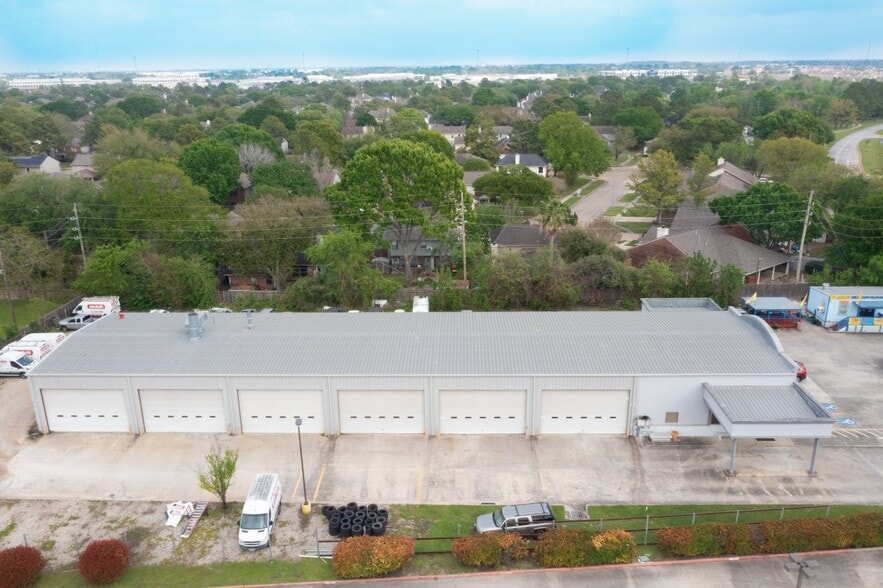 More Photos Of 10020 West Rd, Houston Auto Repair For Sale