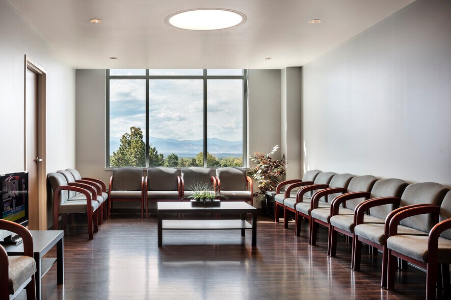 More Photos Of 5351 S Roslyn St, Greenwood Village Medical For Lease
