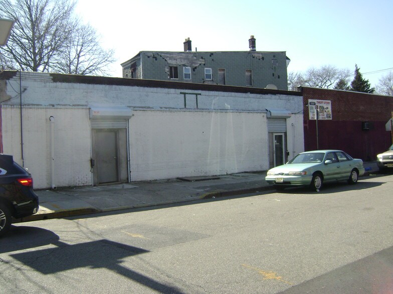 More Photos Of 628-630 Grove St, Irvington General Retail For Sale