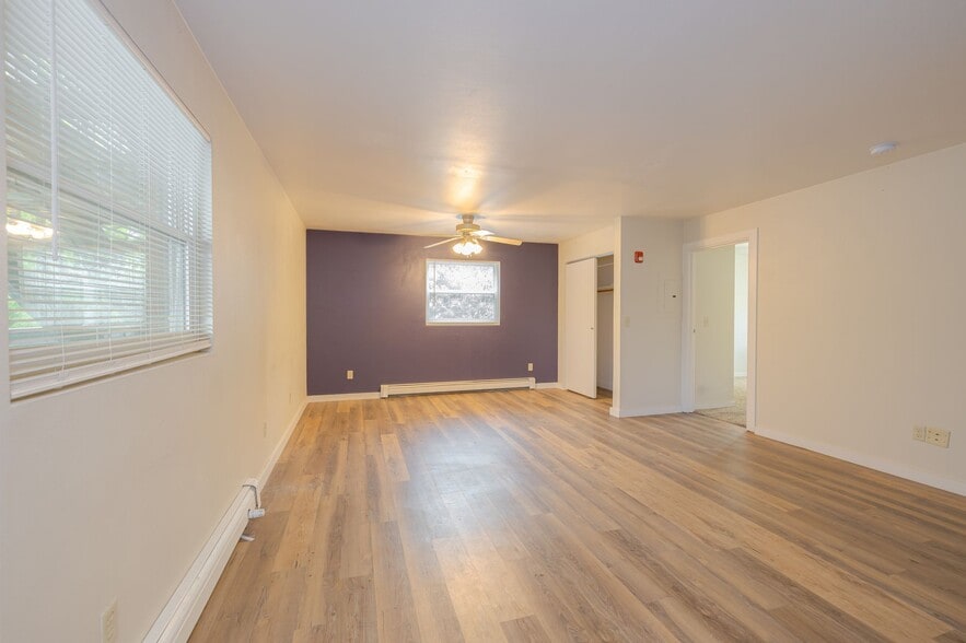 More Photos Of 836 Vine Ave, Oshkosh Apartments For Sale