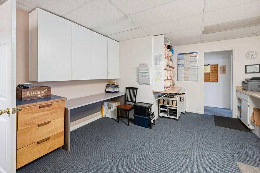 More Photos Of 1097 E Main St, Grass Valley Office For Sale