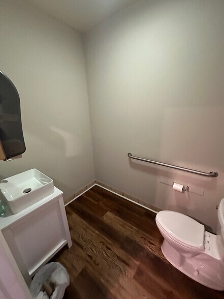 More Photos Of 2126 Sc-9 E, Longs Unknown For Lease