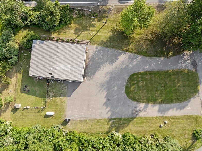 More Photos Of 1 Beverly Dr, Sterling Storefront For Sale