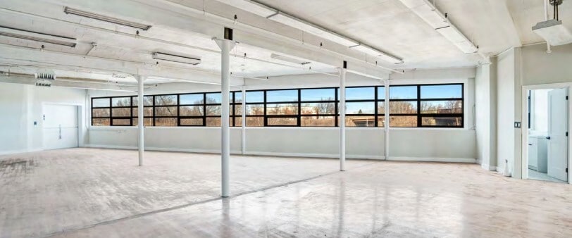 More Photos Of 220 Broadway, Everett Flex For Lease