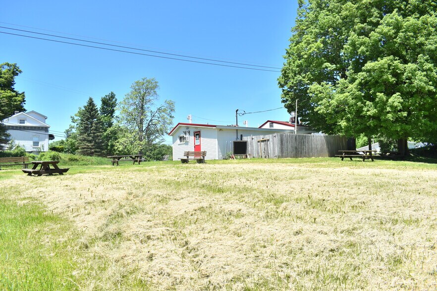 More Photos Of 8915 Route 6N, Albion Fast Food For Sale