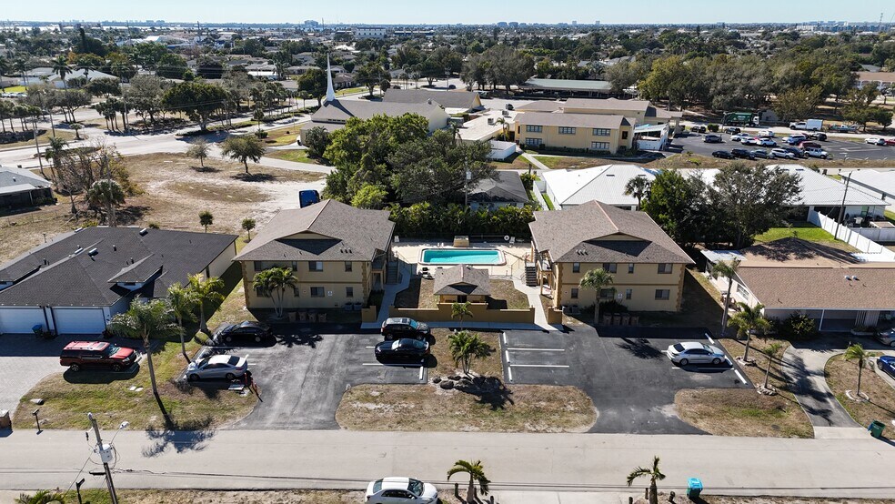 Primary Photo Of 1318-1322 SE 40th Ter, Cape Coral Apartments For Sale