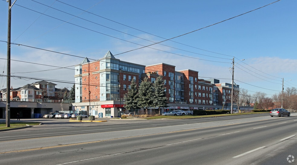 More Photos Of 7388-7398 Yonge St, Vaughan Apartments For Lease