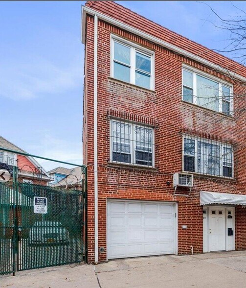 Primary Photo Of , Jackson Heights Multifamily For Sale