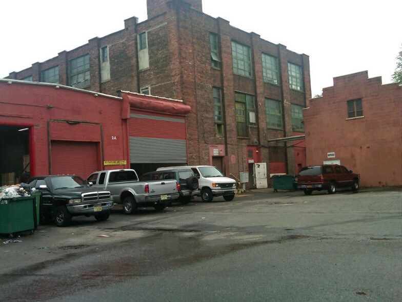 More Photos Of 1435 51ST St, North Bergen Manufacturing For Lease