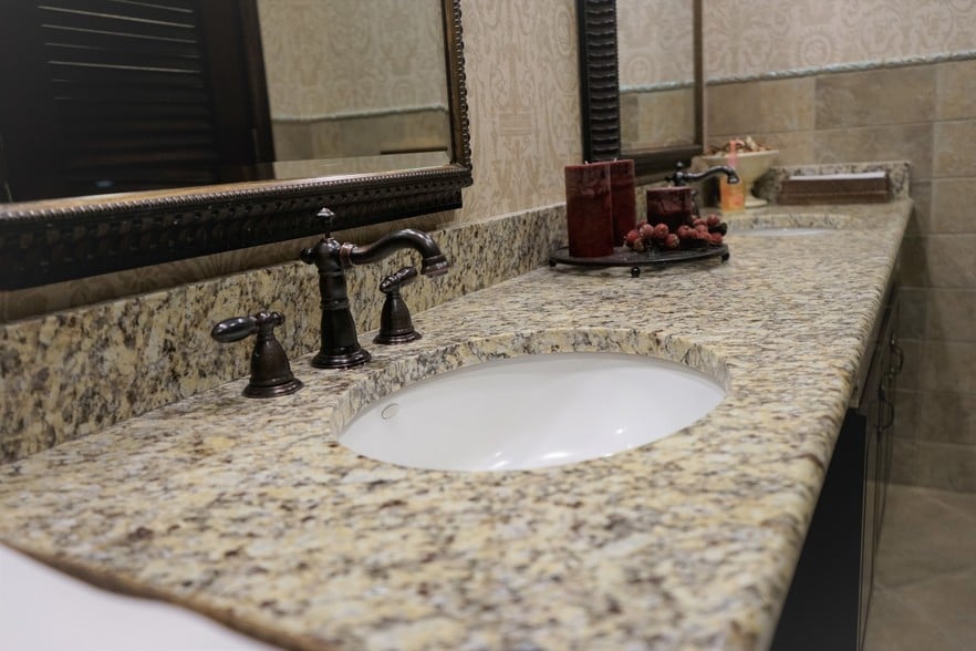 More Photos Of 1600 W Bloomfield Rd, Bloomington Medical For Lease