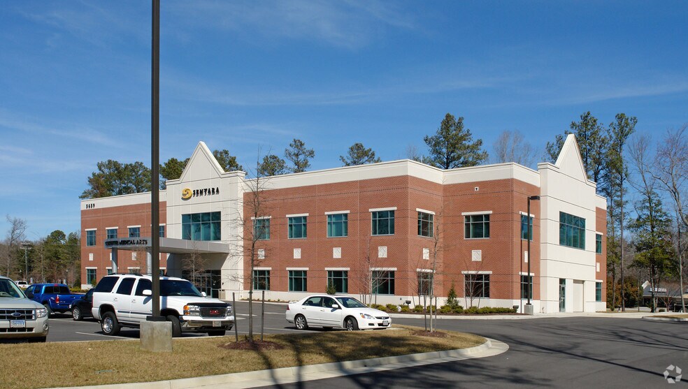 More Photos Of 5659 Parkway Dr, Gloucester Medical For Lease