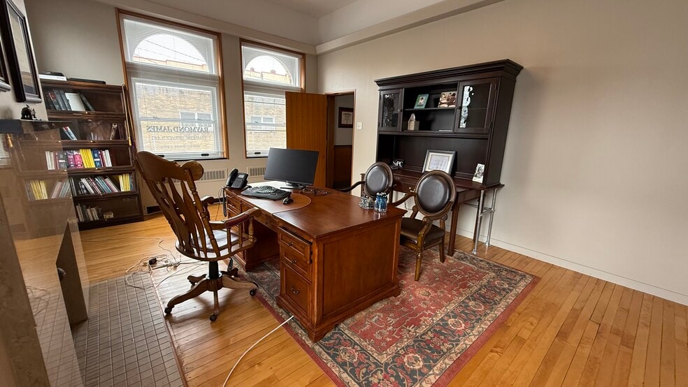 More Photos Of 242-248 W Broad St, Quakertown Office For Sale