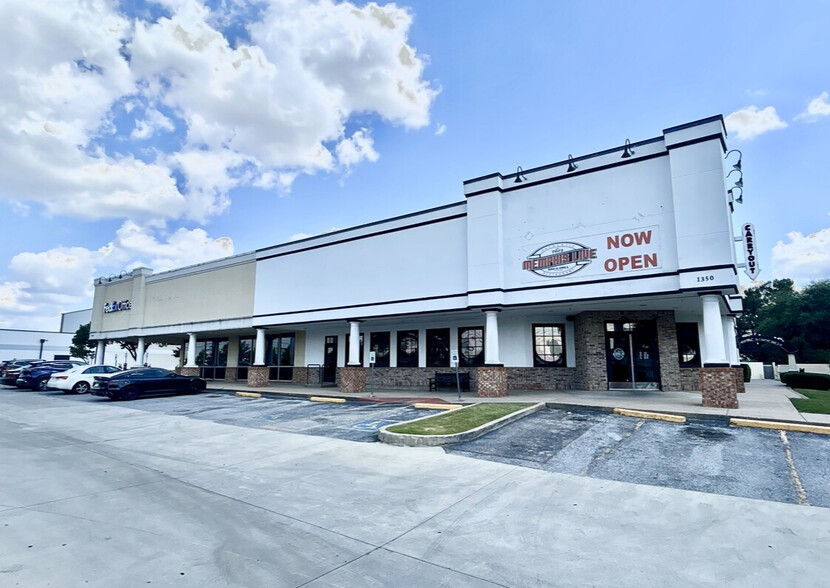 Primary Photo Of 1350 E Copeland Rd, Arlington Freestanding For Lease