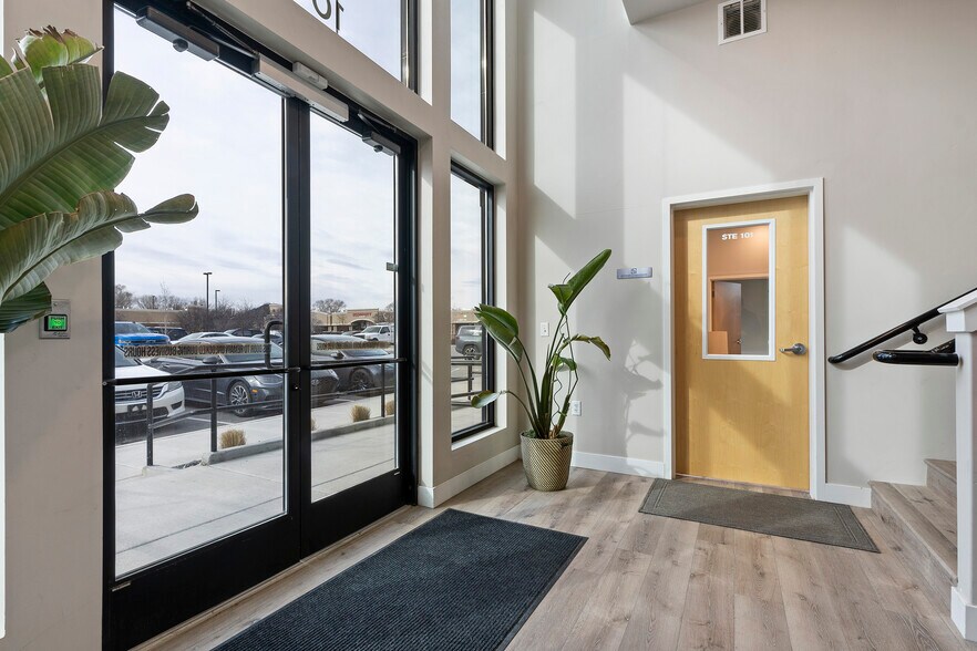 More Photos Of 10412 S 1055 W, South Jordan Office For Sale