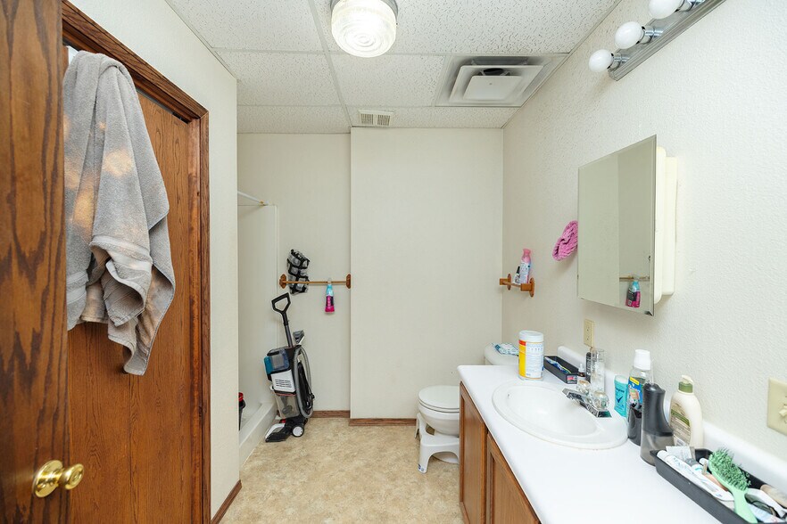 More Photos Of 116 W Pine Ave, El Dorado Office Residential For Sale