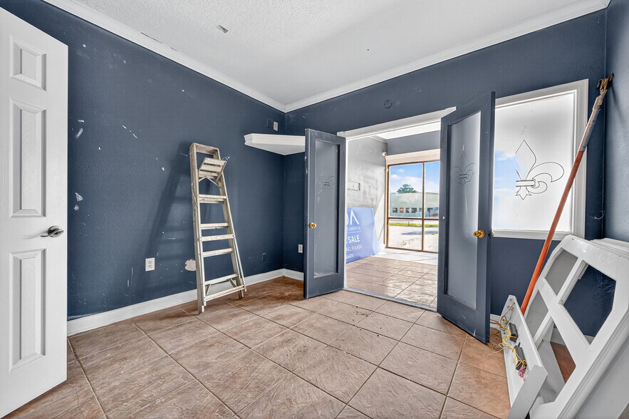 More Photos Of 11515 Jones Rd, Houston Land For Sale