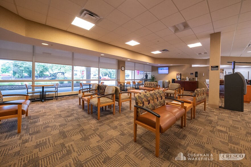 More Photos Of 27100 Chardon Rd, Cleveland Hospital For Sale