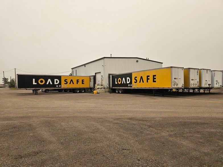 More Photos Of 9415 44th St SE, Calgary Warehouse For Sale