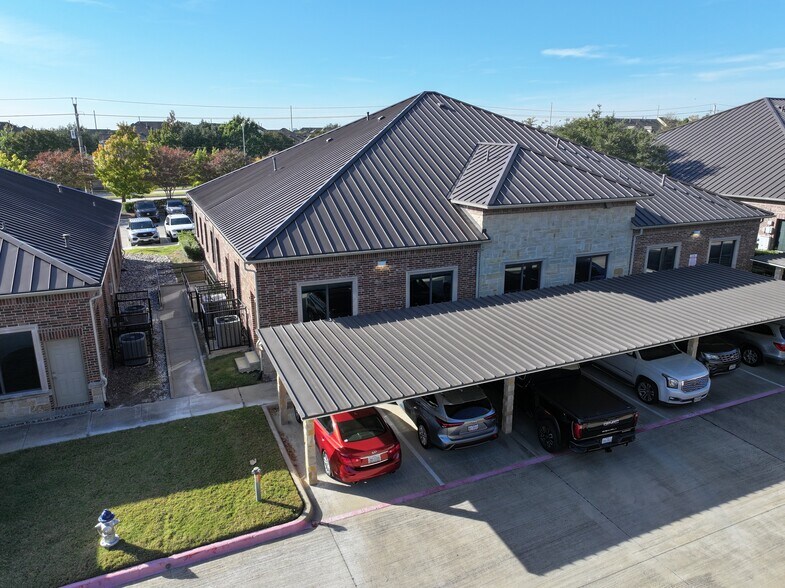 More Photos Of 6570 Naaman Forest Blvd, Garland Medical For Sale