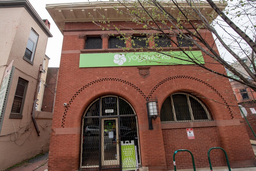 More Photos Of 107 E Preston St, Baltimore Office For Lease