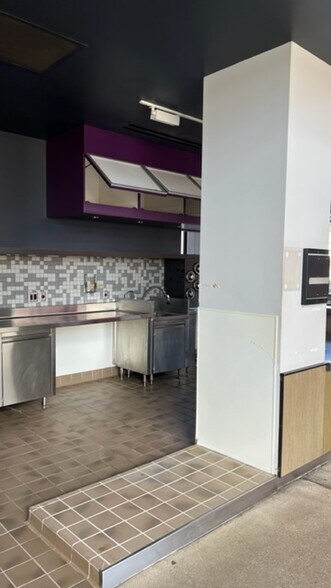 More Photos Of 6255 W Sunset Blvd, Los Angeles Office For Lease