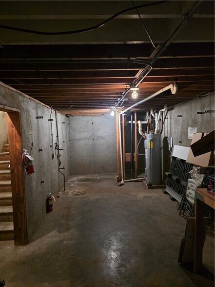 More Photos Of 6303 King Hill Ave, Saint Joseph Office For Sale