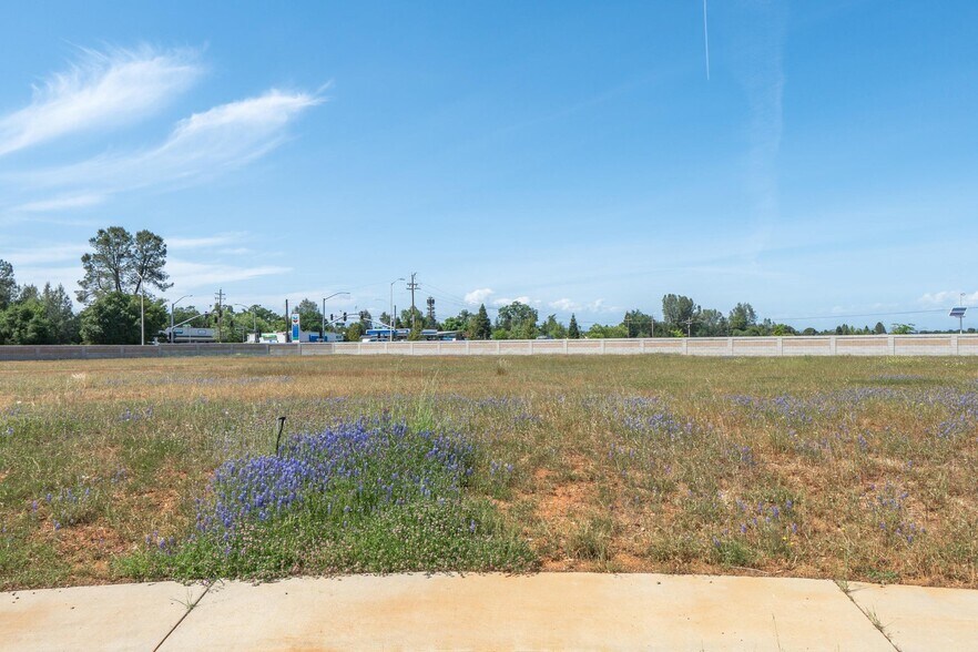 More Photos Of Airport Rd @ Rancho Rd, Redding Land For Sale