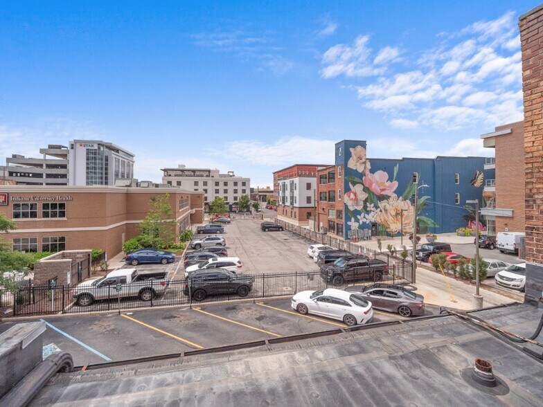 More Photos Of 622 S Calhoun St, Fort Wayne Office For Sale