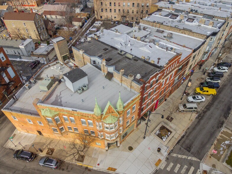More Photos Of 1870 S Blue Island Ave, Chicago Office For Sale