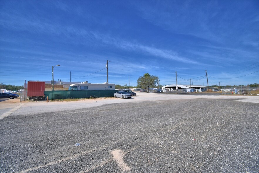 More Photos Of 16311 Highway 27, Lake Wales Service Station For Sale