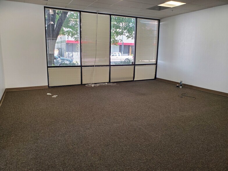 More Photos Of 20195 Stevens Creek Blvd, Cupertino Office For Lease